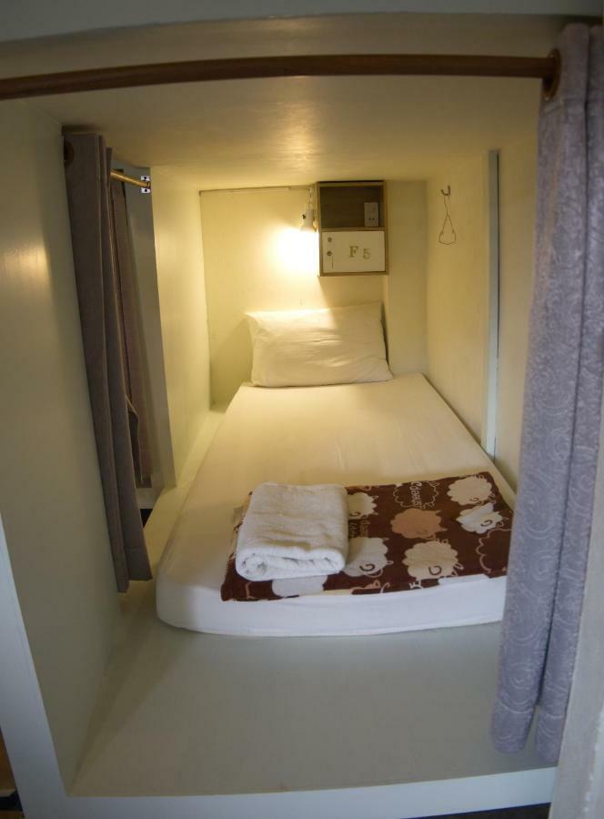 Counting Sheeps At Cnx (Adults Only) Hostel Chiang Mai Exterior photo